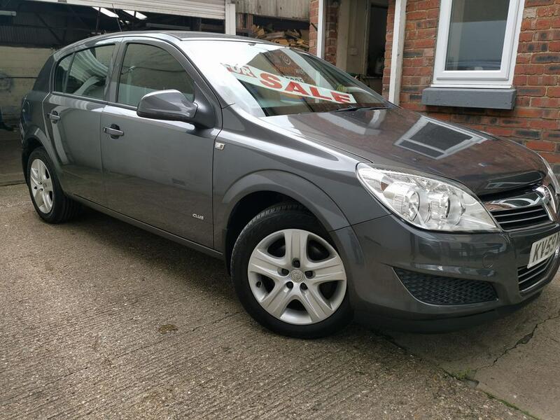 VAUXHALL ASTRA 1.6 i 16v Club 